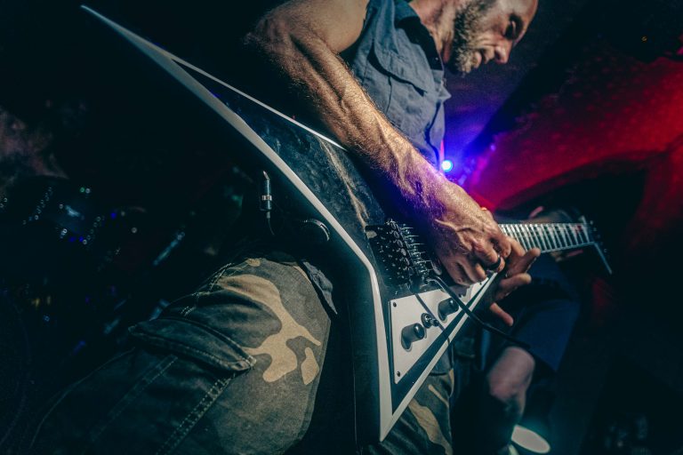 Anna Borisova, Anna Borisova-Emilova, Künstlerin, Kunst, Bildende Kunst, Fotografie, Fotografin, Konzertfotografie, Essen, NRW, Konzert, Jazz, Jazzkonzert, Hardcore, Band,